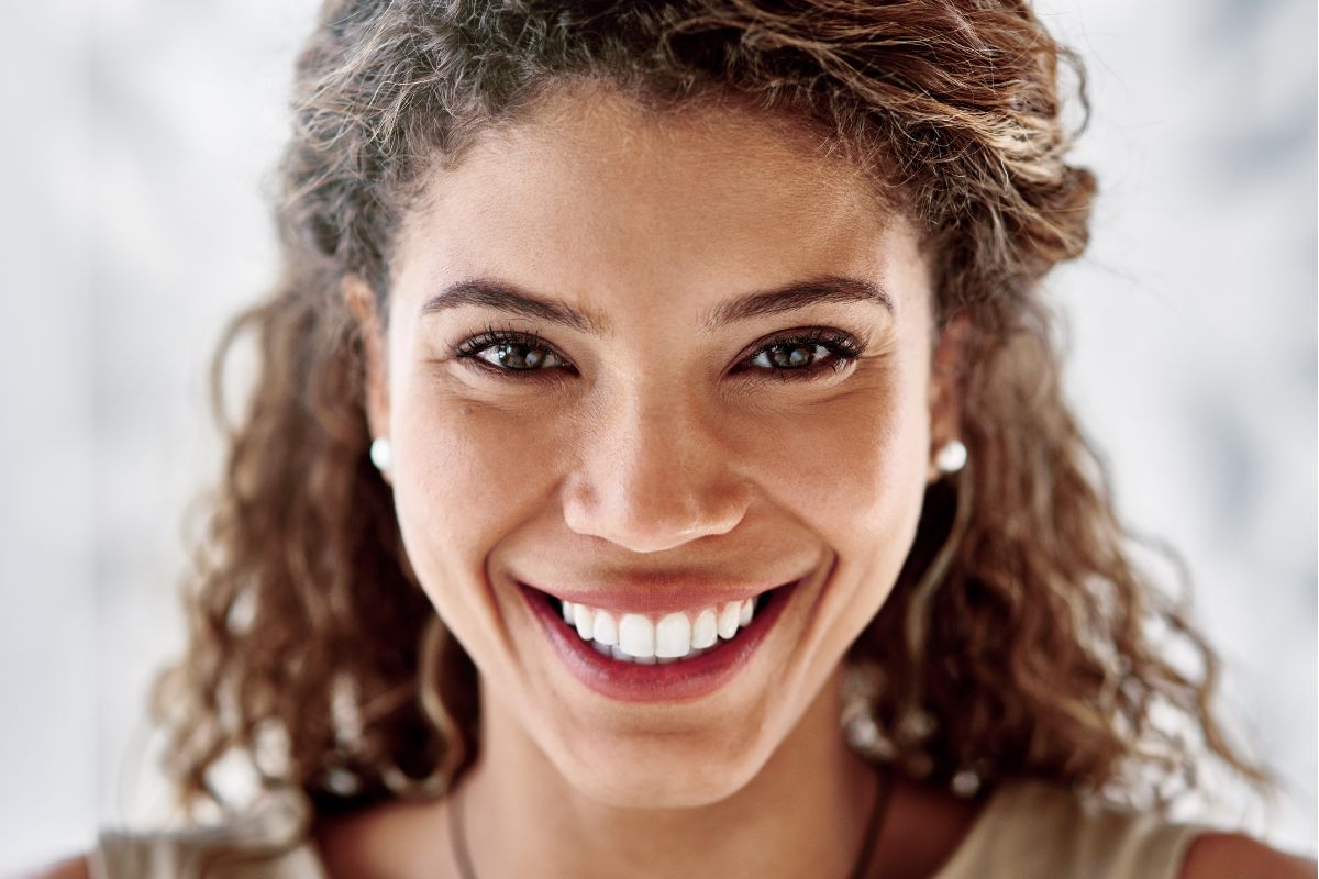 How Cosmetic Dentistry Can Make Your Smile Look Younger